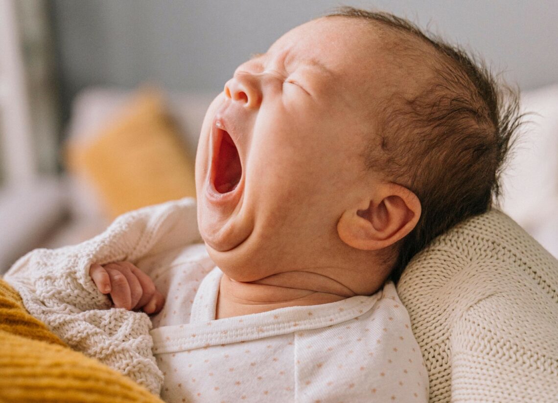 Dlaczego ziewanie zaraża? Odkryj tajemnice tego zjawiska