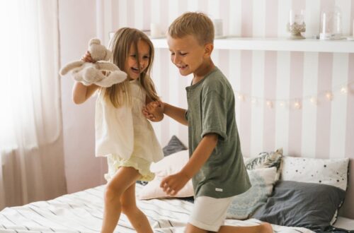 Jak podwyższyć łóżko sypialniane i zyskać więcej przestrzeni