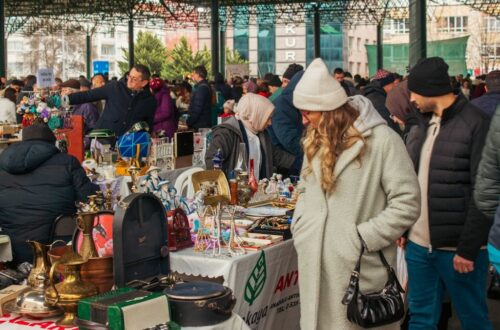 Najdroższe przedmioty z PRL, które mogą być warte fortunę